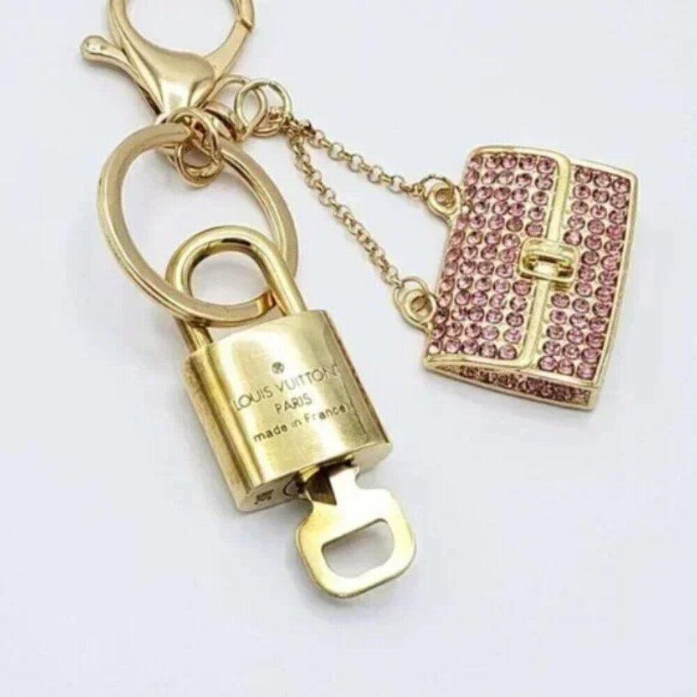 LV Gold Padlock 🔑 Authentic Louis Vuitton Charm + Unbranded Bag Keychain - Picture 4 of 6